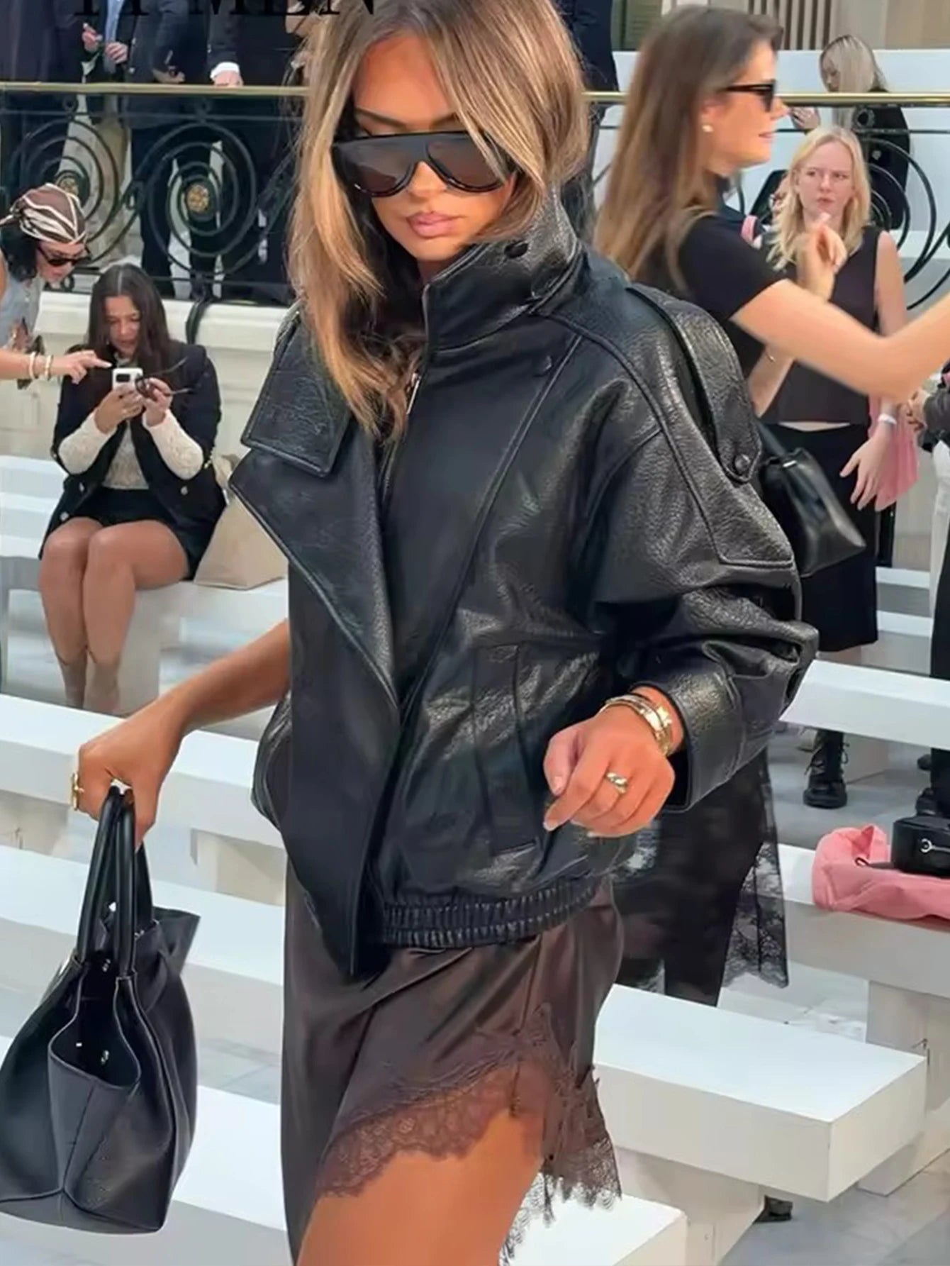 ELEGANCE