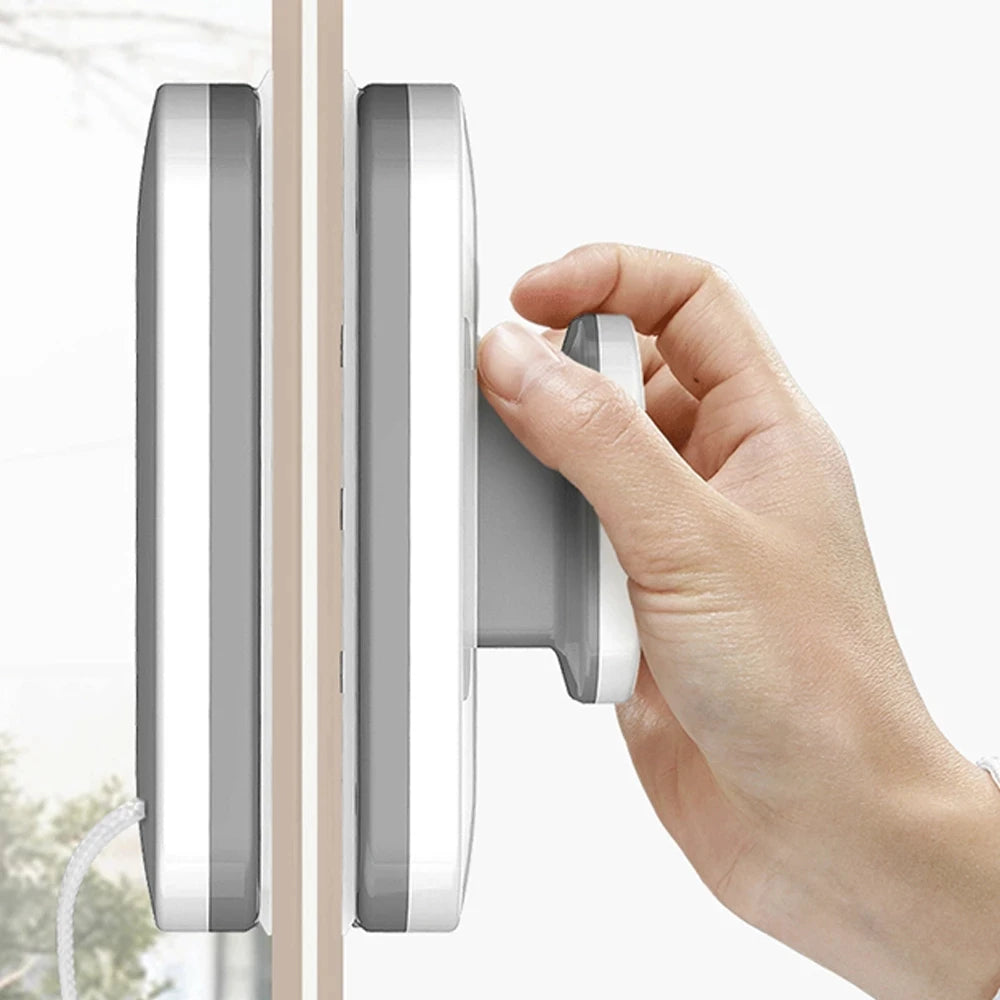 DONIRT WINDOW MAGNET WIPER